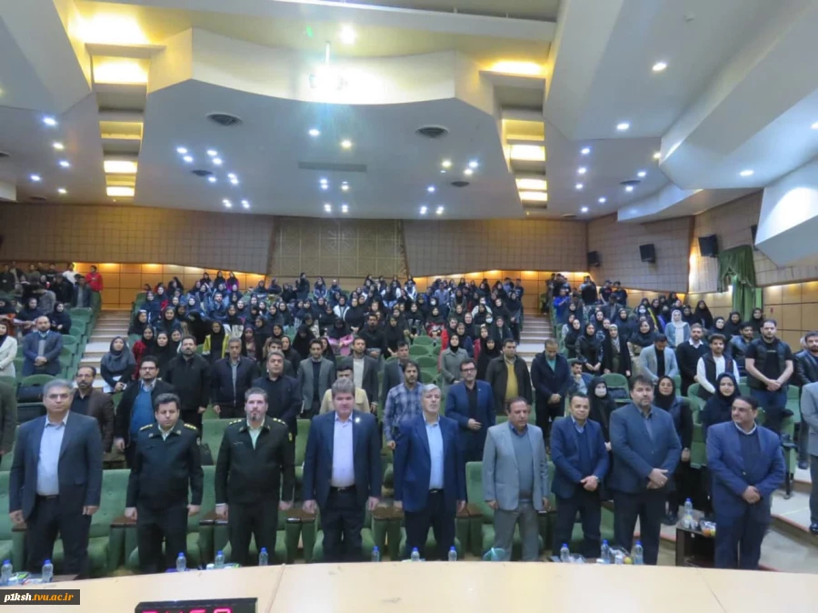 اولین استارتاپ مشترک تکنولایف با همت مرکز رشددانشگاه فنی و حرفه ای استان کرمانشاه و دانشگاه آزاد اسلامی برگزار شد
 2