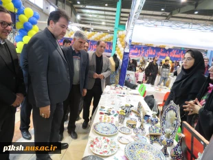 بازدید ریاست دانشگاه ملی مهارت واحد استان کرمانشاه از نمایشگاه هفته پژوهش 7