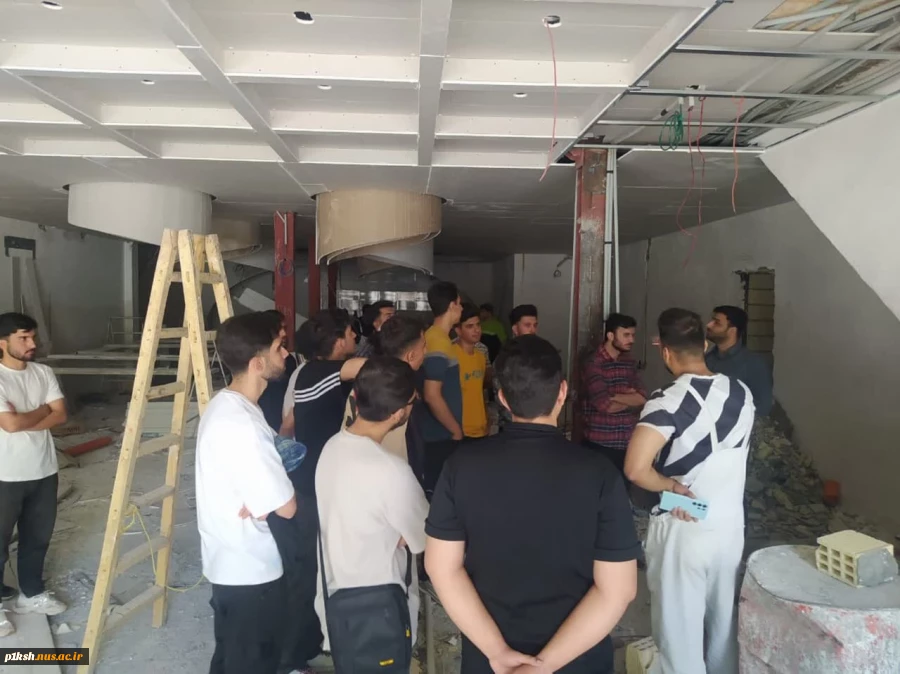 درادامه تورهای علمی پژوهشی صورت گرفت:
بازدید دانشجویان رشته عمران از پروژه های لوکس دکوراسیون داخلی در خیابان کسری کرمانشاه 2
