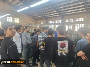 در راستای شناساندن ظرفیت ها ی دانشگاه ملی مهارت و توجه دانش آموزان به ادامه تحصیل دراین دانشگاه صورت پذیرفت: 
بازدید دانش‌آموزان دبیرستان صابرین به مناسبت هفته مشاغل از آموزشکده ملی مهارت پسران شماره یک کرمانشاه 
 2