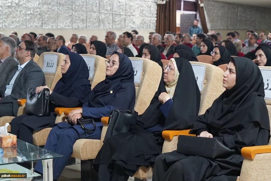 برگزاری مراسم گرامیداشت روز معلم و استاد در دانشگاه ملی مهارت واحد استان کرمانشاه 21
