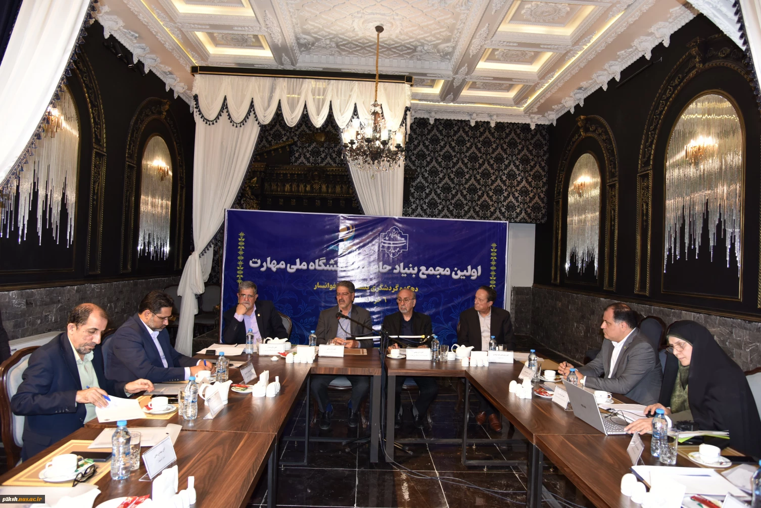 اولین جلسه مجمع عمومی بنیاد حامیان دانشگاه ملی مهارت برگزار شد