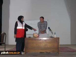 تشکیل کارگاه ضمن خدمت ایمنی و کمک های اولیه در دانشگاه ملی مهارت استان کرمانشاه 3
